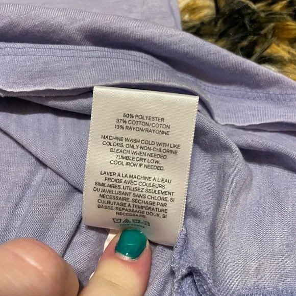 Lavender Women's Top - Picture 3 of 4